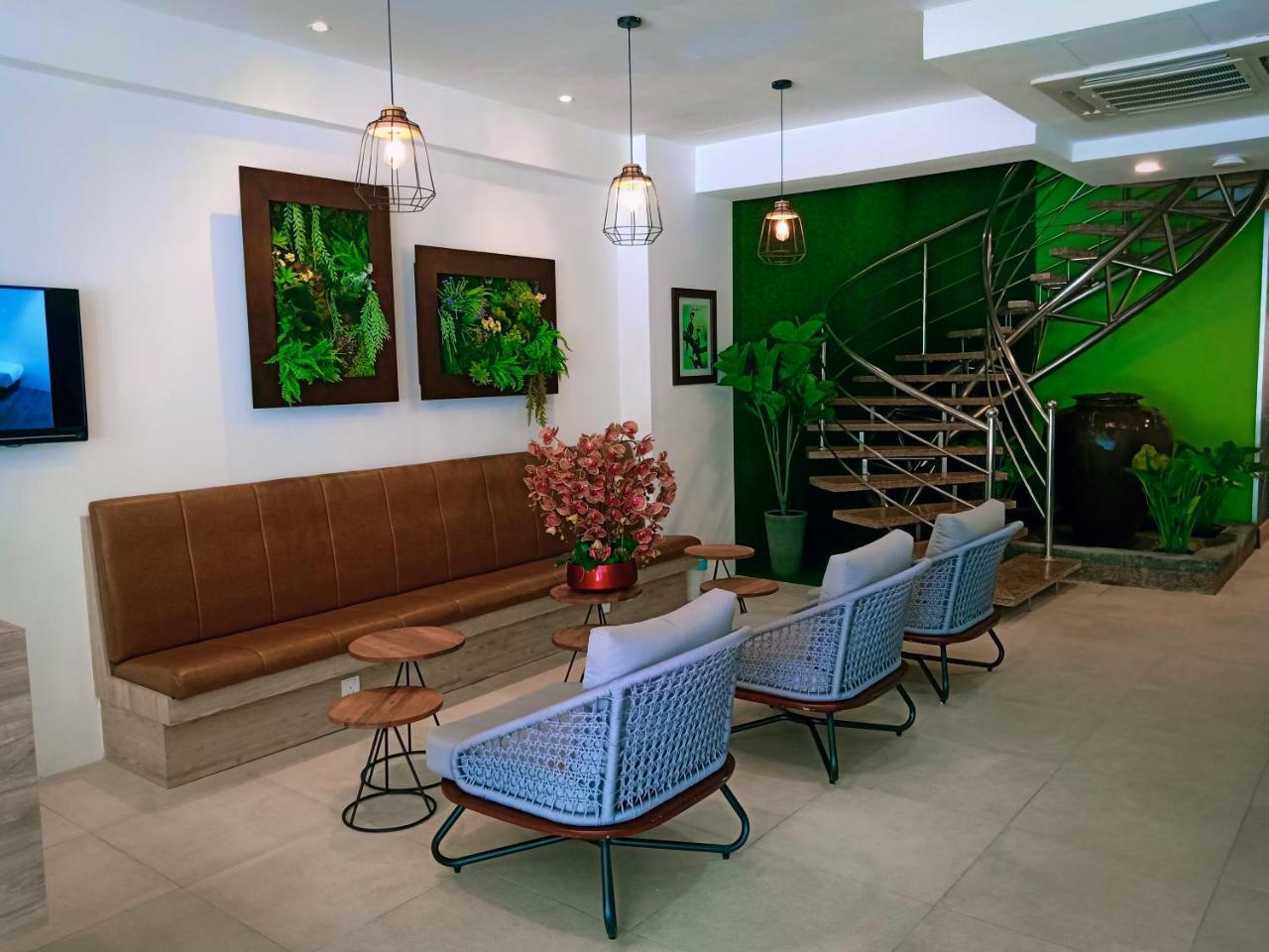 H Boutique Hotel Xplorer Loke Yew Куала-Лумпур Екстер'єр фото