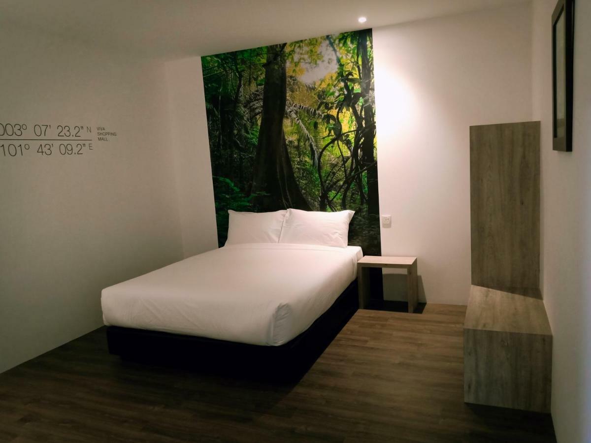 H Boutique Hotel Xplorer Loke Yew Куала-Лумпур Екстер'єр фото