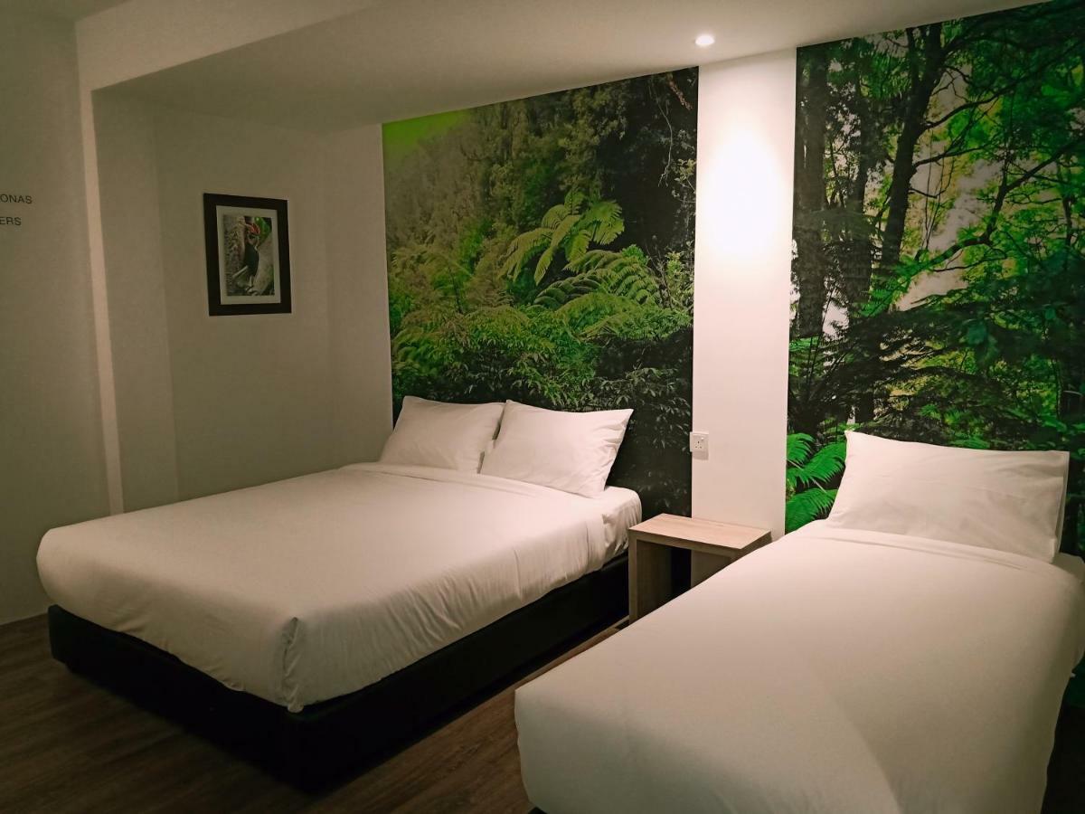 H Boutique Hotel Xplorer Loke Yew Куала-Лумпур Екстер'єр фото